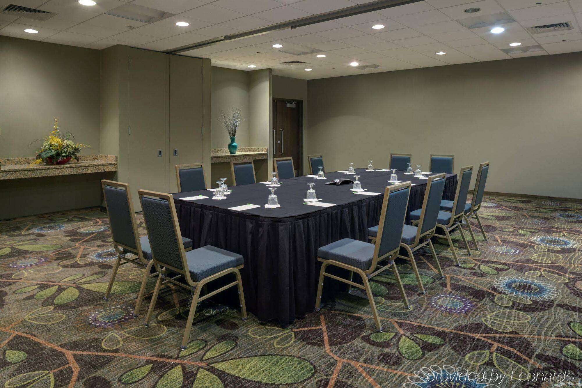 Hotel Doubletree By Hilton Ann Arbor, Mi